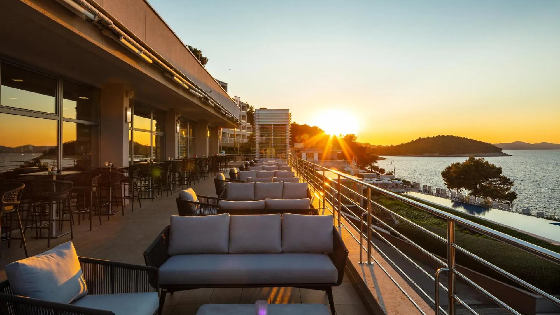 וולי לוסיניי Vitality Hotel Punta 4*, וולי לוסיניי